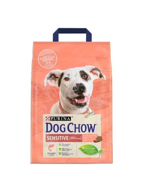 Dog Chow Sensitive száraz kutyaeledel lazaccal 2,5 kg